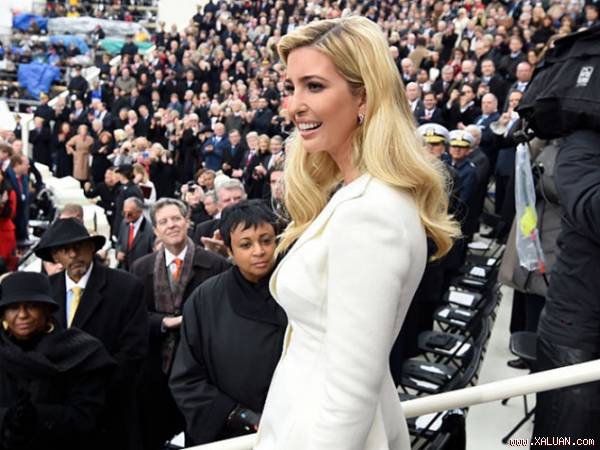 Ivanka Trump chính thức được bổ nhiệm làm trợ lý cho cha tại Nhà Trắng