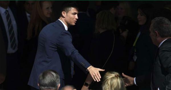 Madeira dựng tượng, ra mắt sân bay mang tên Ronaldo