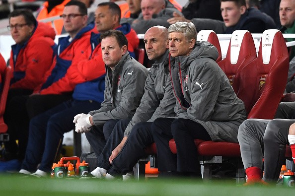 Muôn kiểu biểu tình cá»§a CÄV Arsenal đòi sa thải Wenger - Ảnh 12. Muôn kiểu biểu tình của CĐV Arsenal đòi sa thải Wenger