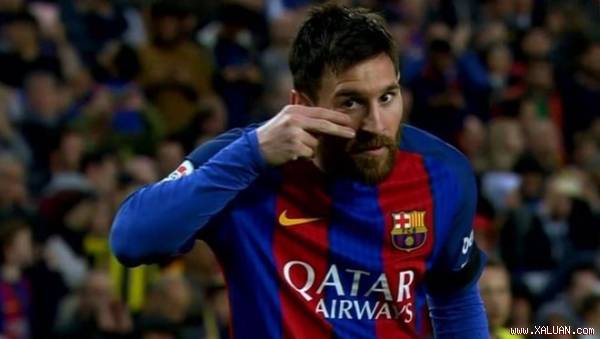 Ý nghĩa pha ăn mừng lạ của Messi ở trận đấu với Sevilla