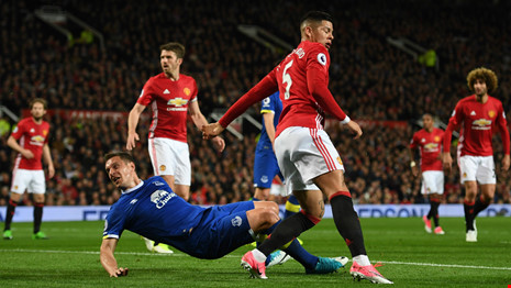 Vòng 31 Premier League: Song mã và cuộc đua top 4!