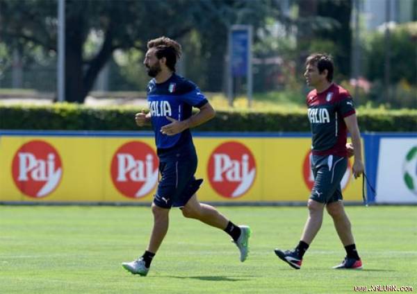 Pirlo chuẩn bị trở thành nhân vật số 2 tại Chelsea sau Conte