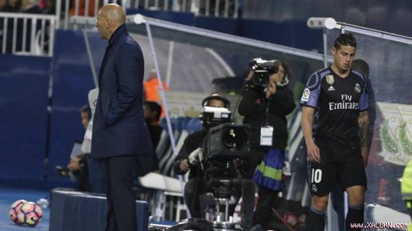 Chửi HLV, bom tấn của Real Madrid tự loại mình khỏi CLB