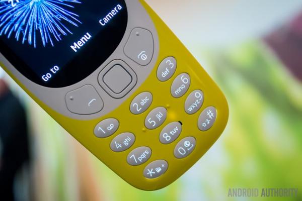 Ai cần một chiếc điện thoại Nokia 3310?