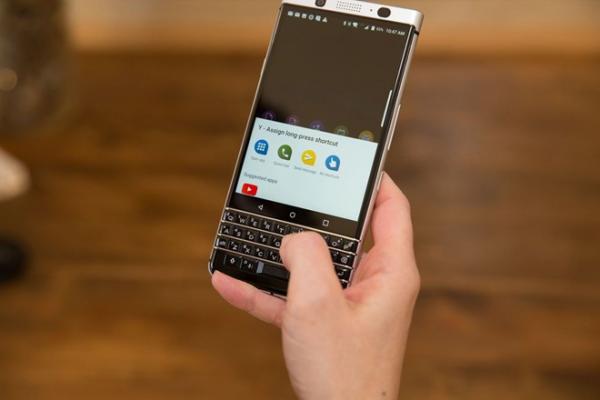 Không còn gì phải níu giữ BlackBerry