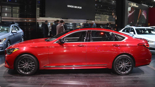 Genesis G80 Sport 2018 quyến rũ trong sắc đỏ