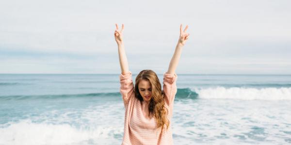 Điều đúng đắn nhất để làm cho người mình yêu là rời xa họ, dù cho có đau đớn thế nào