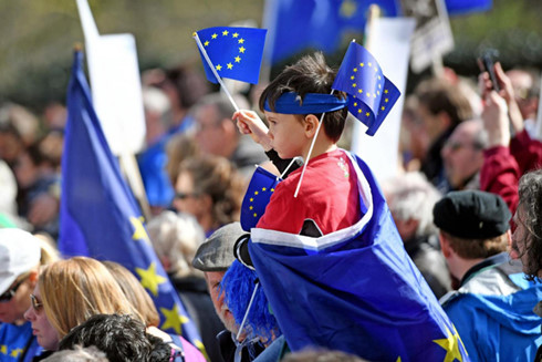 Số phận 4 triệu công dân Anh và châu Âu mở màn cuộc chiến Brexit