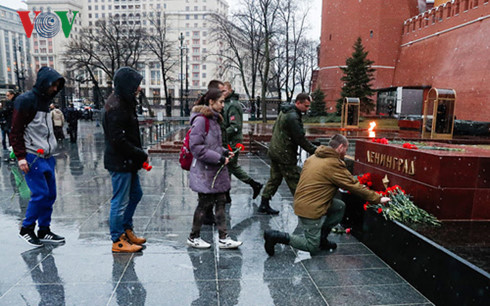 Nga khắc phục hậu quả vụ nổ bom tàu điện ngầm Saint Petersburg