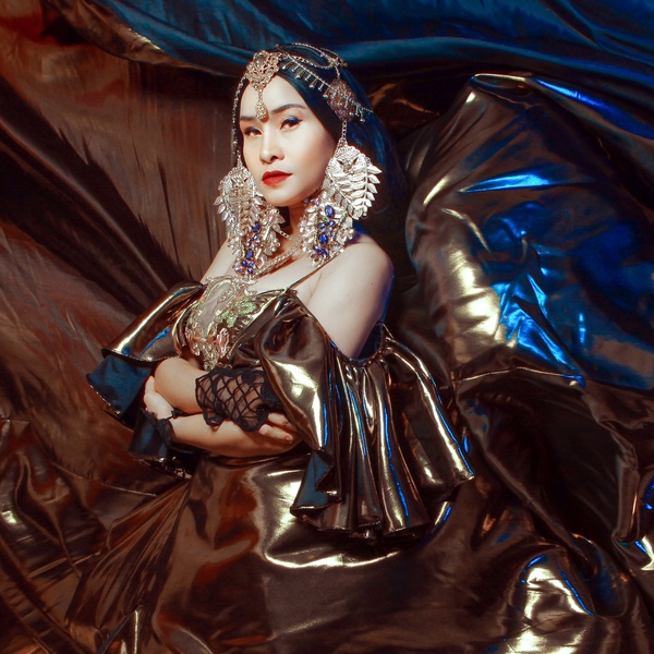 Em Độc Nhất Thế Gian